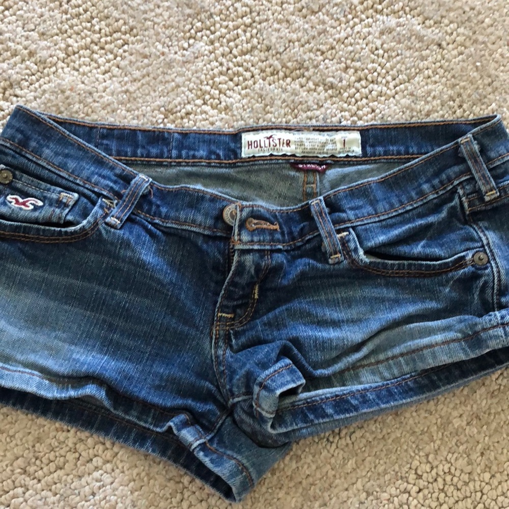 Hollister shorts
